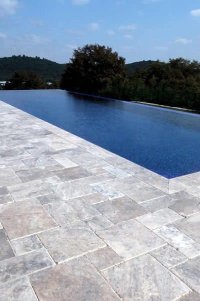 Classic Silver Travertine Pool Deck with Coping – Premium Hardscape