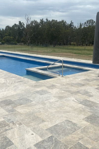 Travertine Pool Coping and Deck– Elegant Home Exterior Pavers