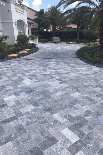 Gray Marble Paver Patio – High-End Residential Hardscape